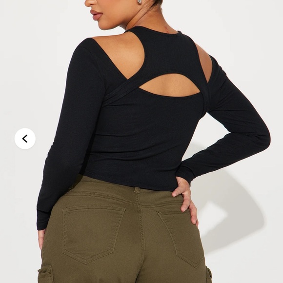 Chloe Cutout Crop Top - Picture 2 of 7